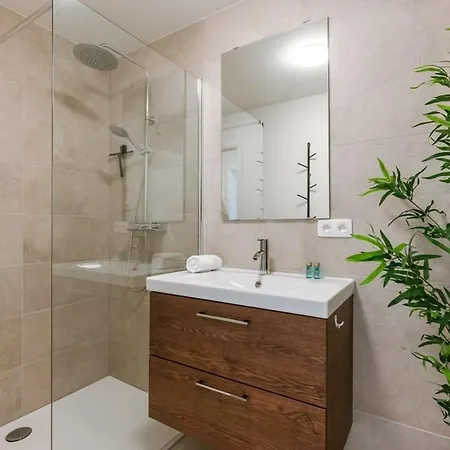 Apartament Huswell - Cosy Bohemian Decorated With Terrace Ostenda