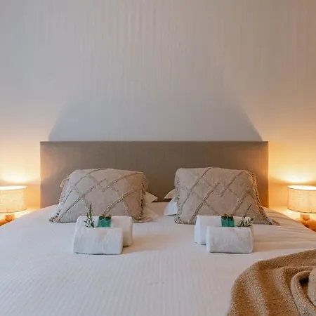 Huswell - Cosy Bohemian Decorated With Terrace Apartman *