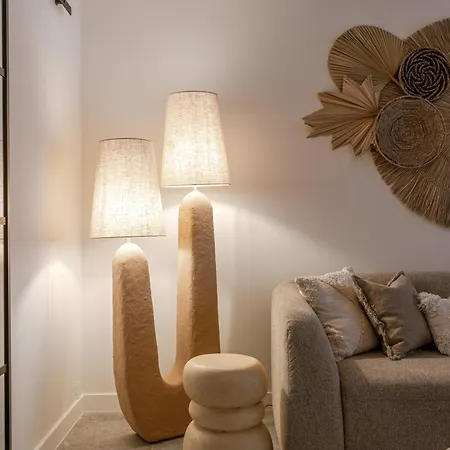 Huswell - Cosy Bohemian Decorated With Terrace Lägenhet